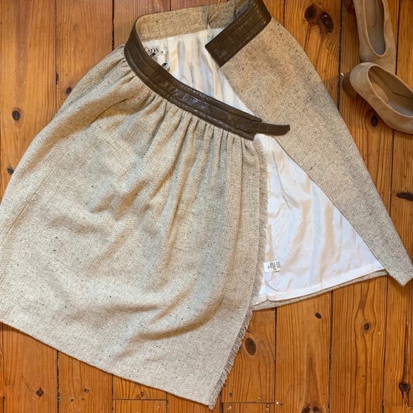 Vintage Escada wrap skirt - Picture 4 of 7